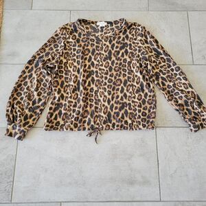 Olivia Rae Woman’s snake skin print blouse  size L‎